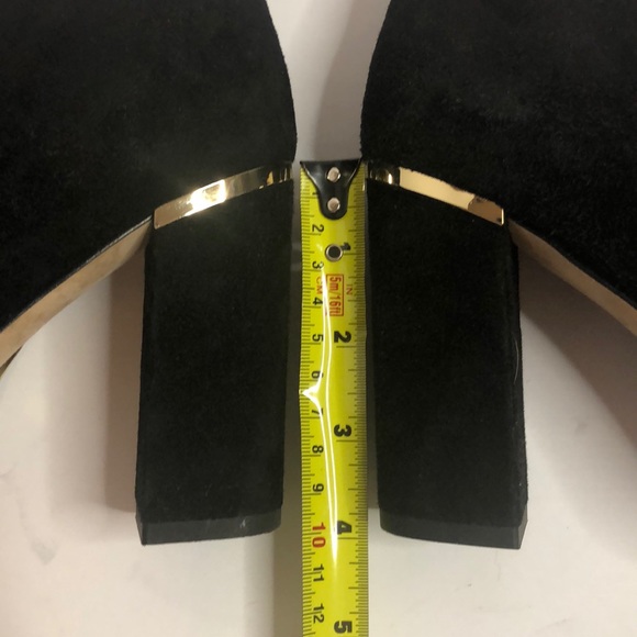 Kate spade suede heals - Picture 9 of 9